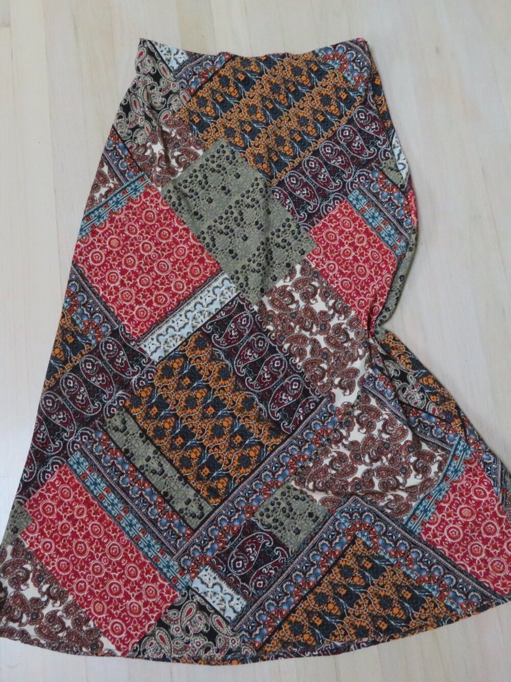 Patchwork Maxi Skirt Boho size XL Red Brown Zipper Closure